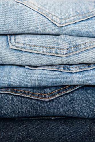 single stack of Levi jeans